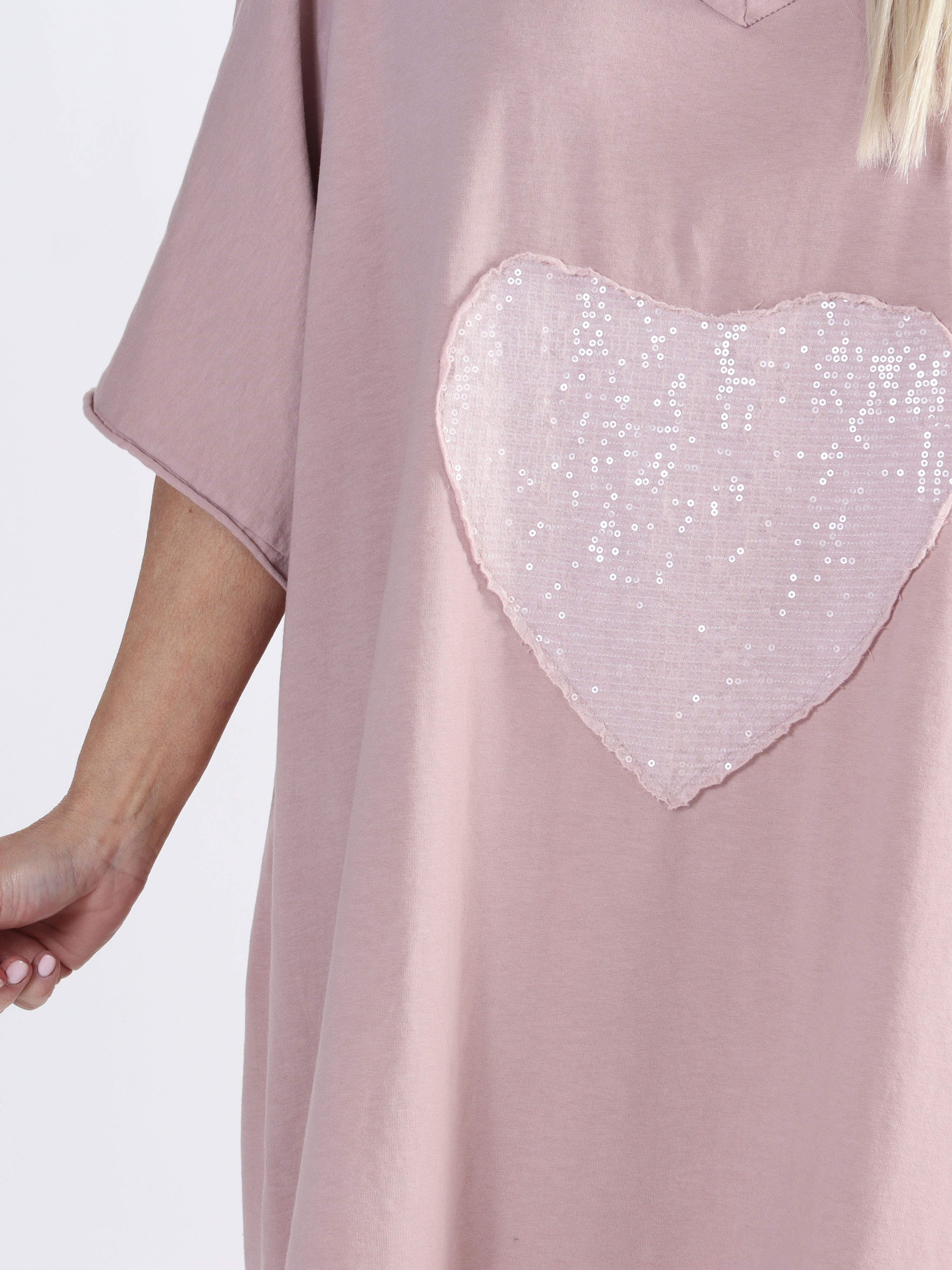 Shila - Plus size t-shirtkjole i bomuld med hjerte i pailletter